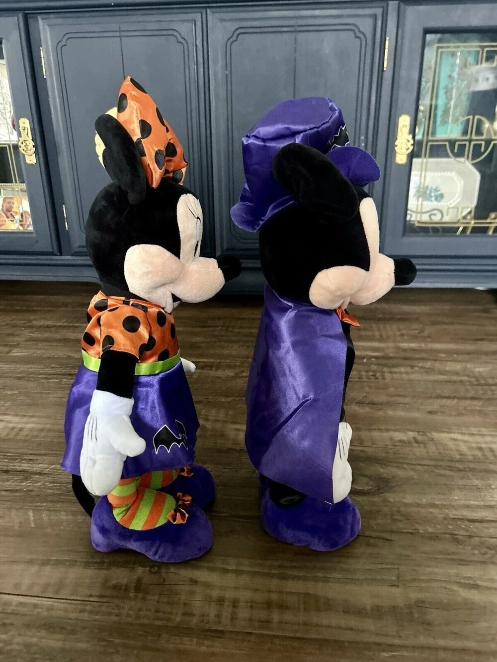 Disney 20” Mickey & Minnie Mouse Halloween Greeters Standing Figures